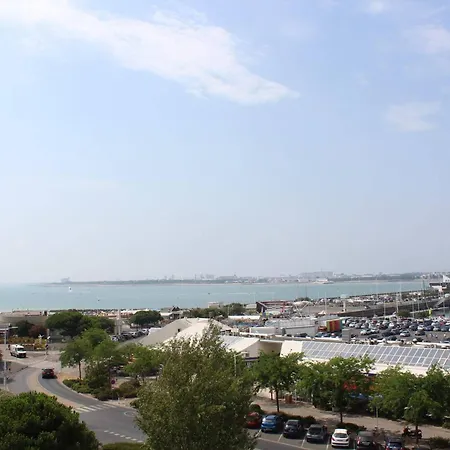 Appartement La Rochelle, 2 Pièces, 4 Personnes - Fr-1-246-513